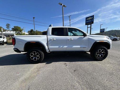 2024 GMC Canyon AT4X