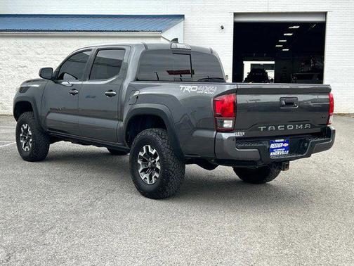 2018 Toyota Tacoma TRD Sport