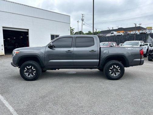 2018 Toyota Tacoma TRD Sport