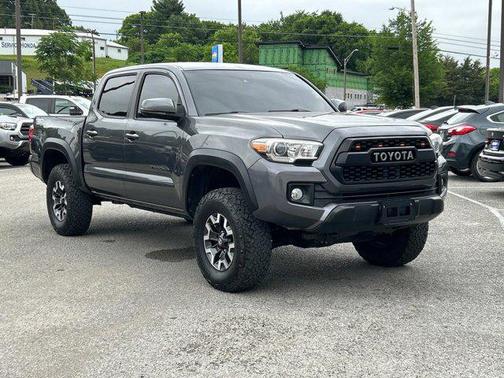 2018 Toyota Tacoma TRD Sport