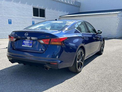 2023 Nissan Altima SR FWD