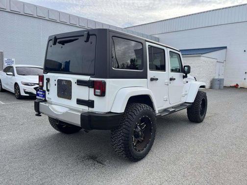 2016 Jeep Wrangler Unlimited Sahara