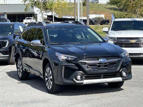 2025 Subaru Outback Touring