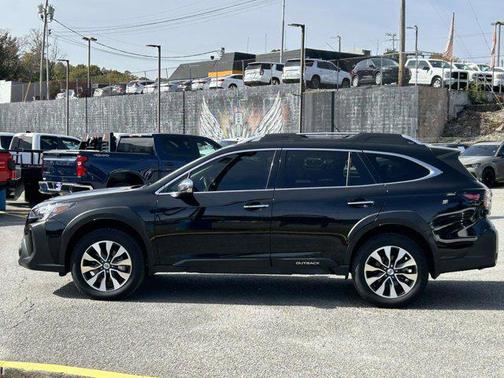 2025 Subaru Outback Touring