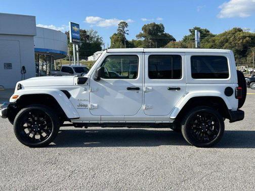 2024 Jeep Wrangler 4xe Sahara