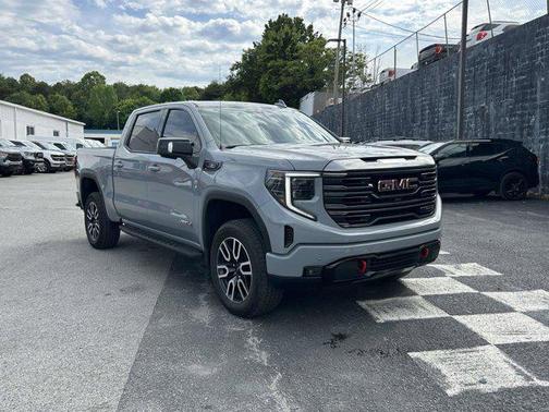 Thunderstorm Gray 2024 GMC Sierra 1500 AT4