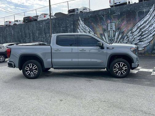 Thunderstorm Gray 2024 GMC Sierra 1500 AT4