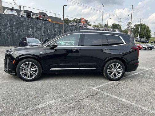 2025 Cadillac XT6 Premium Luxury FWD