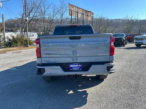 2025 Chevrolet Silverado 1500 Custom