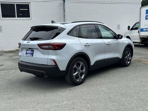 Space Silver Metallic 2025 Ford Escape ST-Line