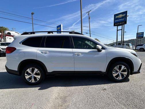 2024 Subaru Ascent Premium 8-Passenger