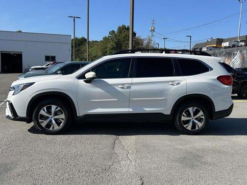 2024 Subaru Ascent Premium 8-Passenger