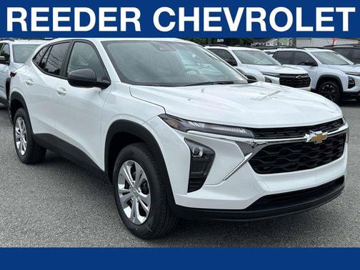 Summit White 2026 Chevrolet Trax LS
