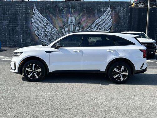 2023 Kia Sorento S