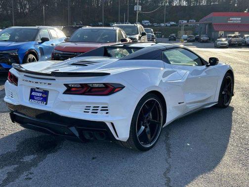 2024 Chevrolet Corvette E-Ray RWD Convertible 3LZ