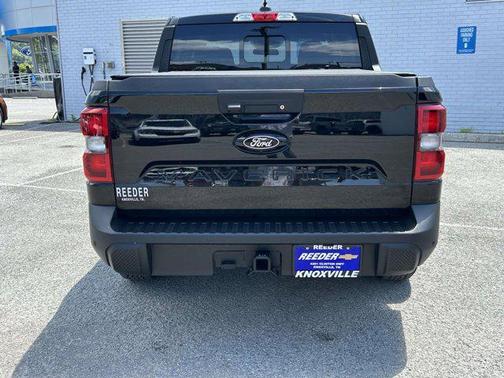 Shadow Black 2025 Ford Maverick Tremor