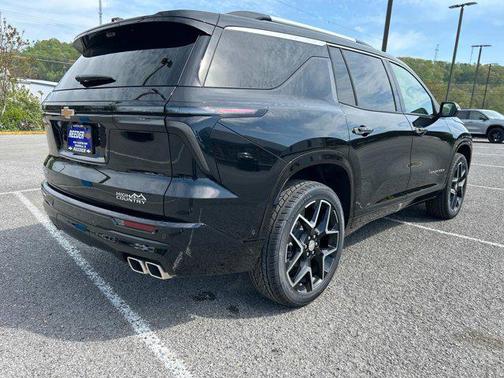 2025 Chevrolet Traverse High Country