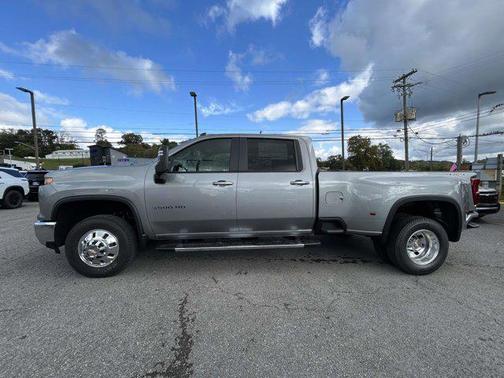 2026 Chevrolet Silverado 3500 LT