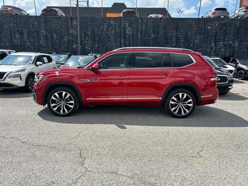 2022 Volkswagen Atlas 3.6L SEL Premium