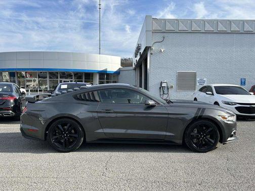 2017 Ford Mustang EcoBoost Premium