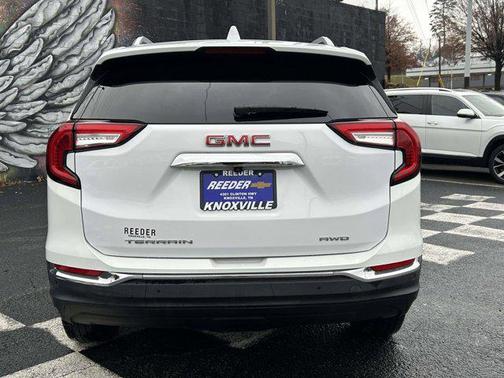 2023 GMC Terrain SLT