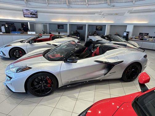 Blade Silver Metallic 2026 Chevrolet Corvette Z06