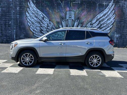 2024 GMC Terrain SLT