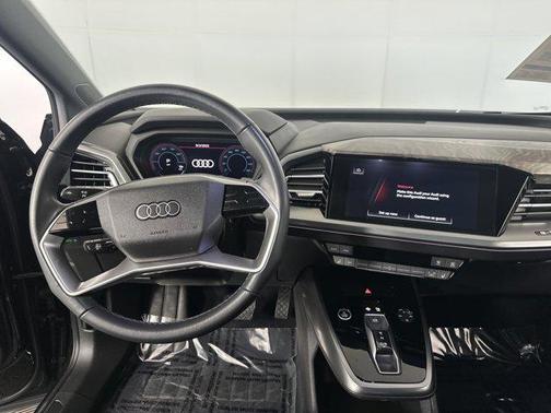 2022 Audi Q4 e-tron Premium Plus 50 quattro