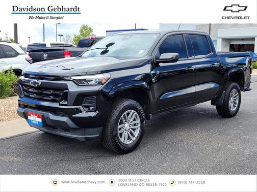 Black 2024 Chevrolet Colorado LT