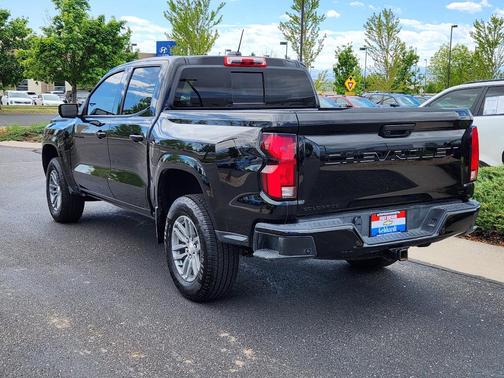 Black 2024 Chevrolet Colorado LT