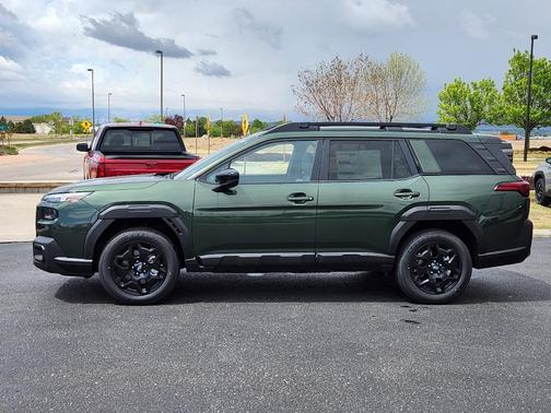 Deep Emerald Green 2026 Subaru Outback Limited