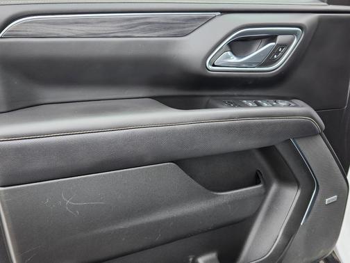 Summit White 2024 GMC Yukon SLT