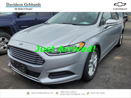 2016 Ford Fusion SE