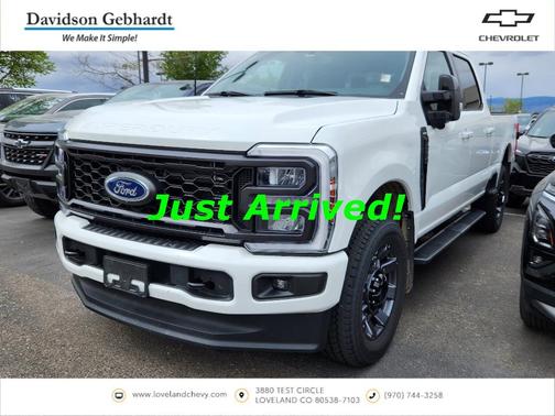 White 2024 Ford F-250 Lariat