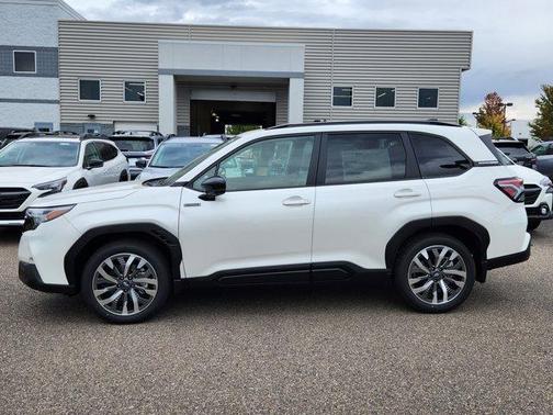2025 Subaru Forester Hybrid Touring