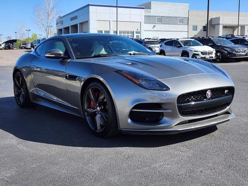 2018 Jaguar F-TYPE R