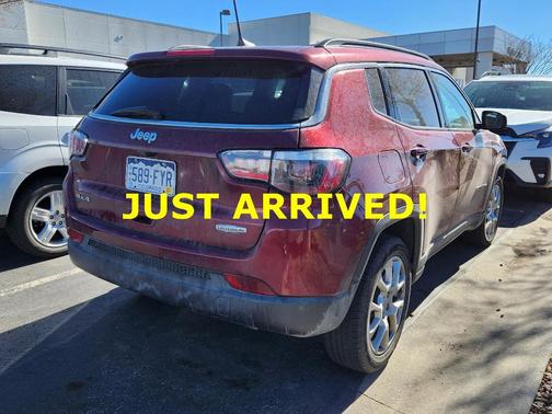 2022 Jeep Compass Latitude Lux