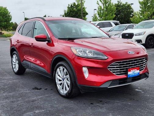 2022 Ford Escape Titanium