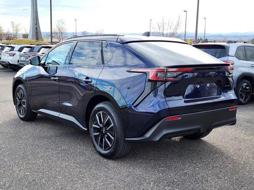 2026 Subaru Solterra Premium