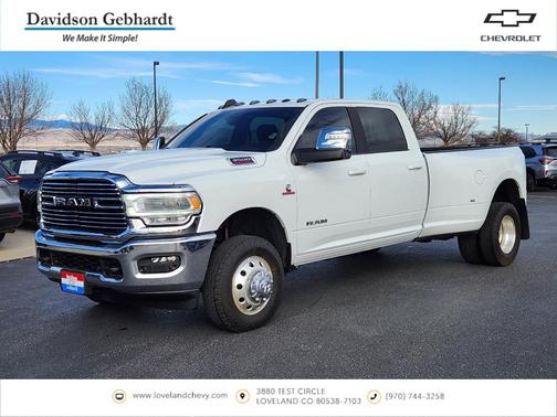 Bright White Clearcoat 2024 RAM 3500 Laramie