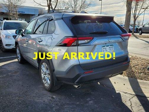 2025 Toyota RAV4 XLE Premium