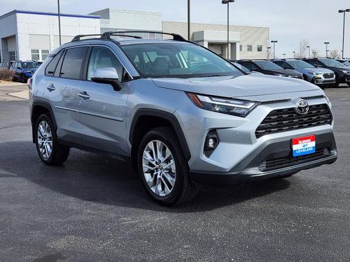 2025 Toyota RAV4 XLE Premium