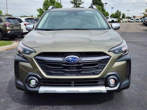 2025 Subaru Outback Touring XT