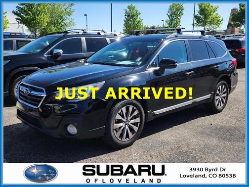 Crystal Black Silica 2019 Subaru Outback 3.6R Touring