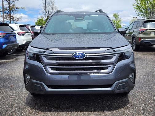 Magnetite 2026 Subaru Forester Limited