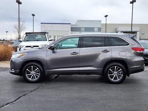 2017 Toyota Highlander XLE