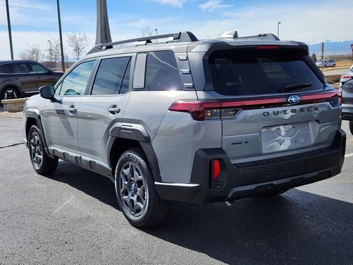 Riverrock Green 2026 Subaru Outback Premium