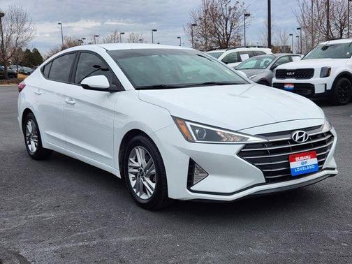 2020 Hyundai ELANTRA SEL