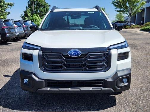 Crystal White Pearl 2026 Subaru Outback Touring