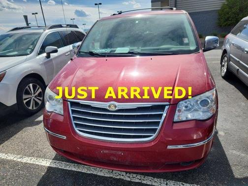2008 Chrysler Town & Country Limited